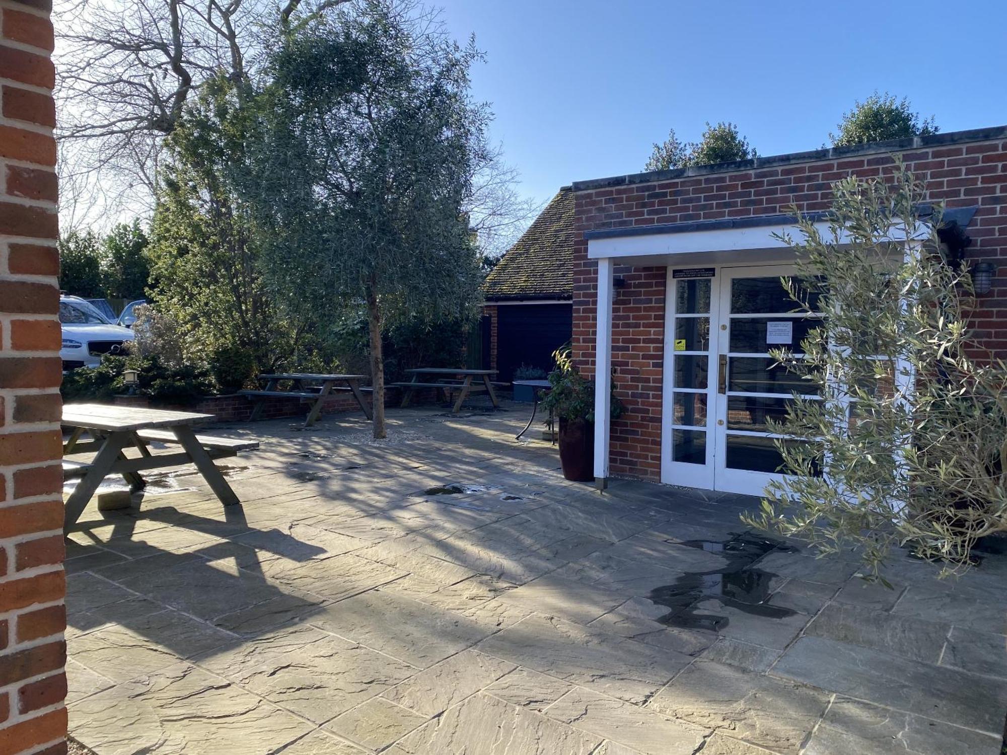 Red Lion Little Barn Apartment Ipswich Room photo