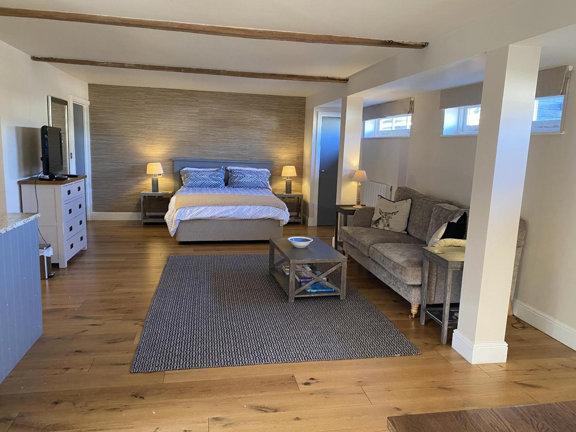 Red Lion Little Barn Apartment Ipswich Room photo